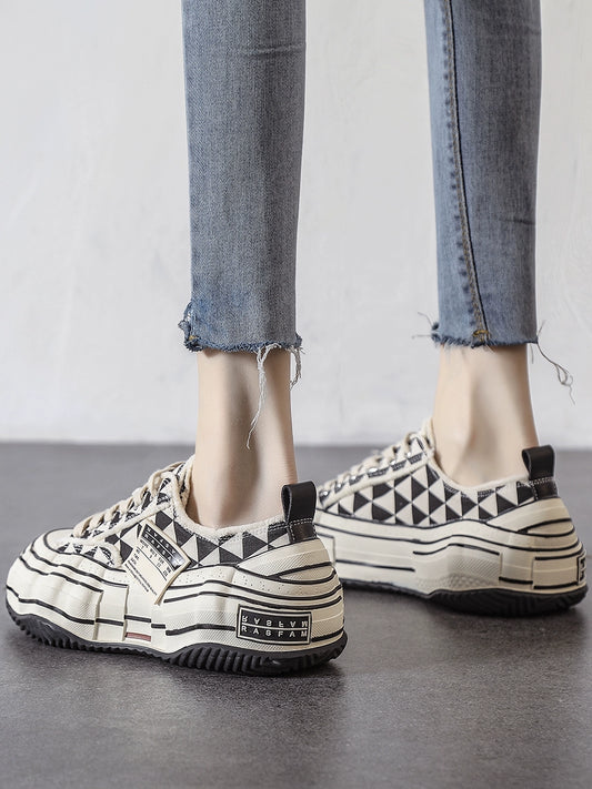 Quilted Dissolved Stylish Niche Style Beggar Canvas Shoes