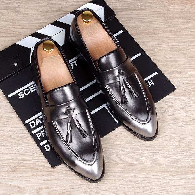 Fashion Pointed Leather Shoes Men's K-style British Tassel Men's Shoes Hair Stylist Trendy Nightclub Line Elevator Shoes Slip-on Silver